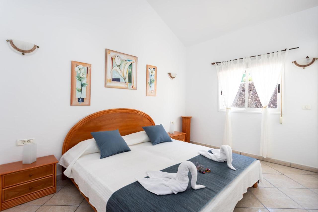 Casa Naranja - Heated Pool - Bbq - Terrace - Free Wifi - Child & Pet-Friendly - 3 Bedrooms - 6 People Poris de Abona Luaran gambar
