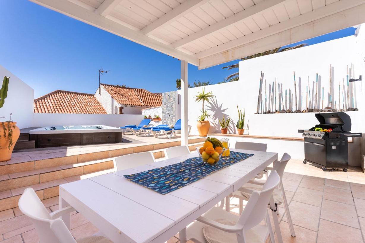 Casa Naranja - Heated Pool - Bbq - Terrace - Free Wifi - Child & Pet-Friendly - 3 Bedrooms - 6 People Poris de Abona Luaran gambar