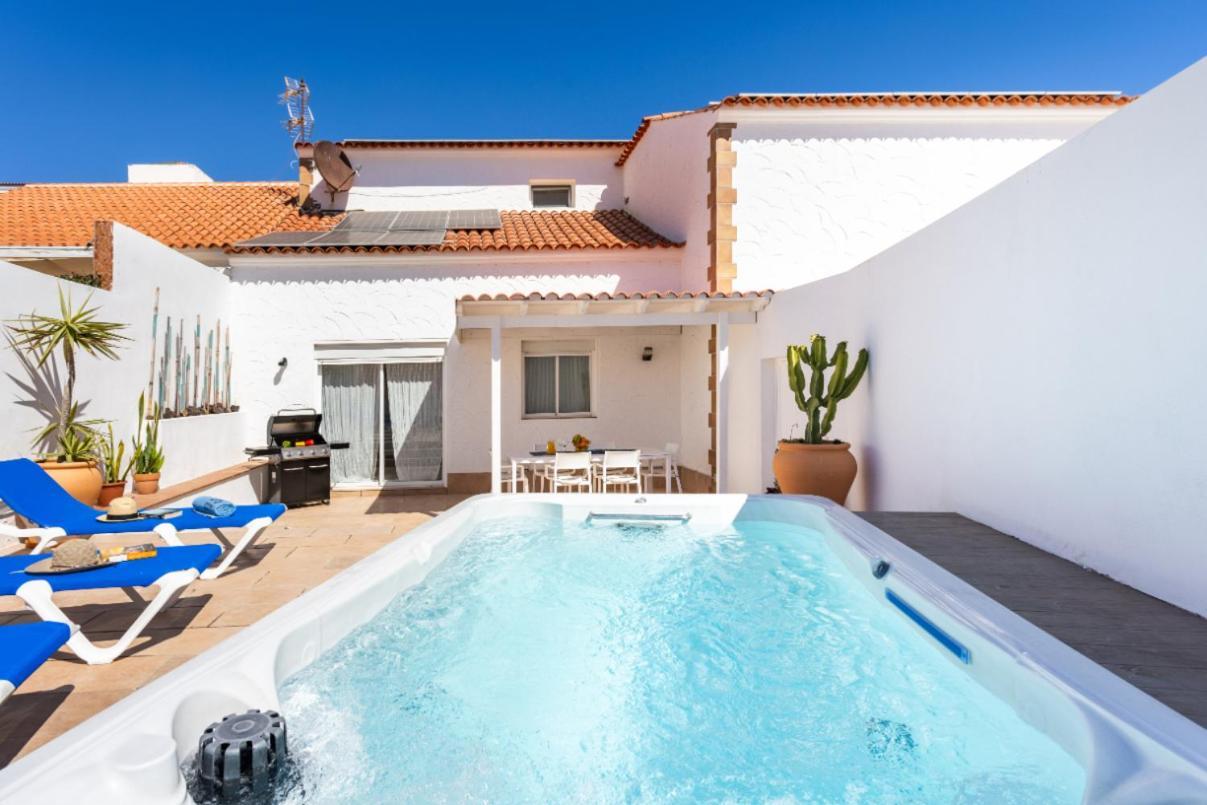 Casa Naranja - Heated Pool - Bbq - Terrace - Free Wifi - Child & Pet-Friendly - 3 Bedrooms - 6 People Poris de Abona Luaran gambar